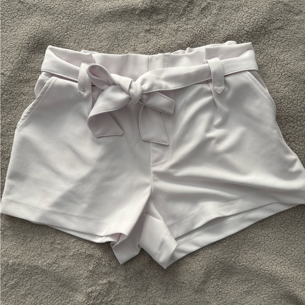 Women’s Classy Shorts ⭐️